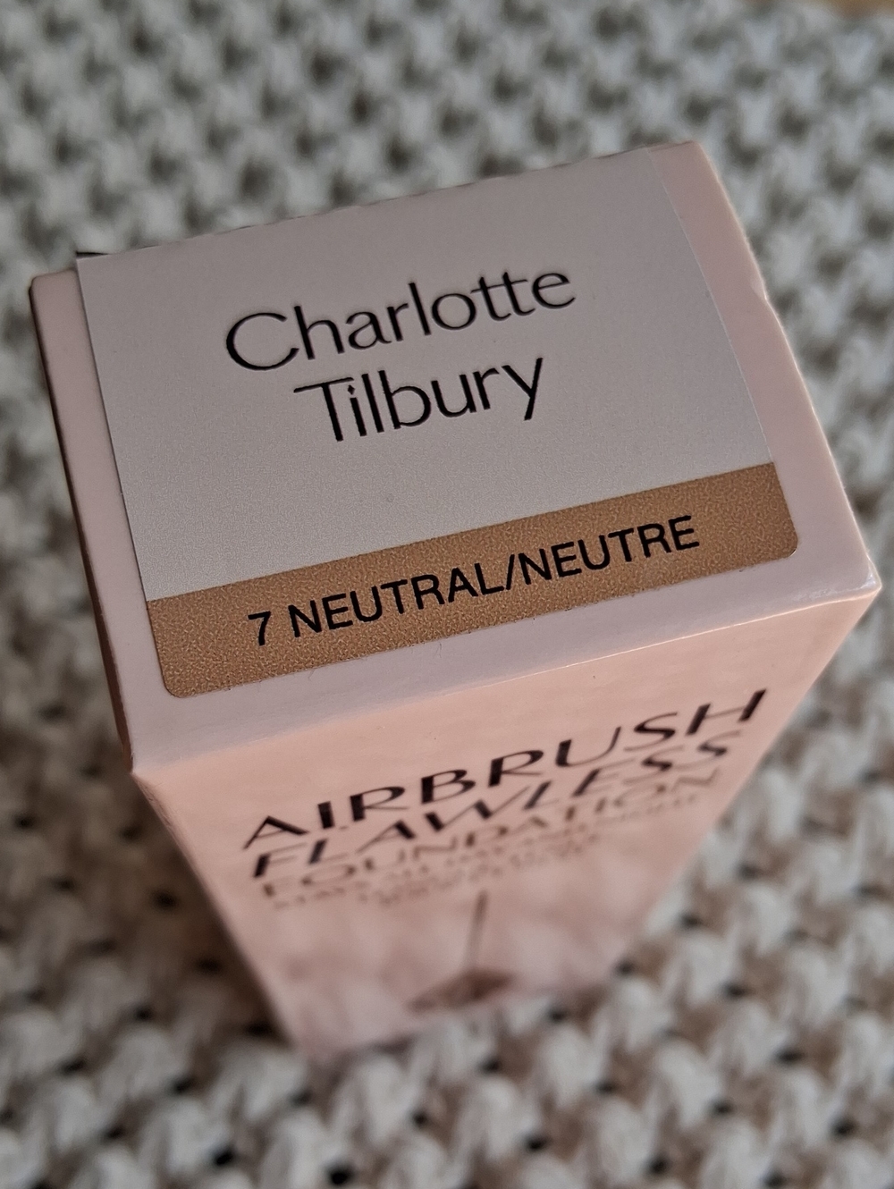 NEW Charlotte Tilbury Airbrush Flawless Foundation - Neutral 7 NEW IN BOX